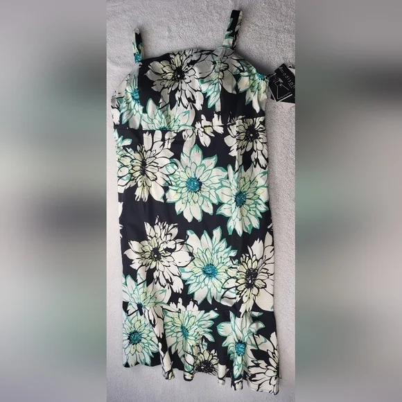 Madison Leigh Dress w/Built in Bra Turquoise/Black Floral Women's Size 22W NWT - Picture 3 of 12